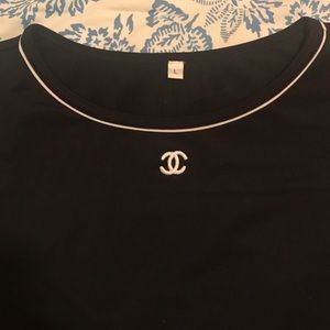 Black shirt 3/4 sleeve in size L